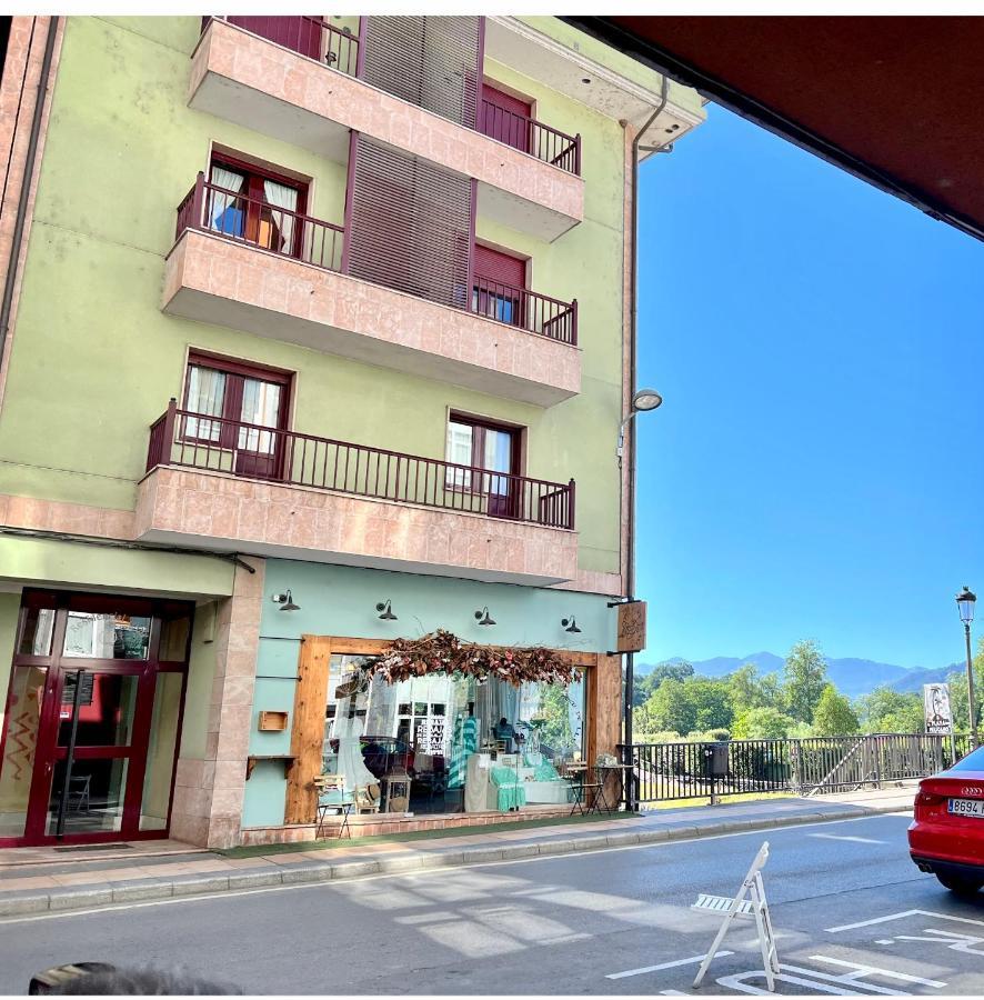 Apartament Apartamento Centro Onís Zewnętrze zdjęcie